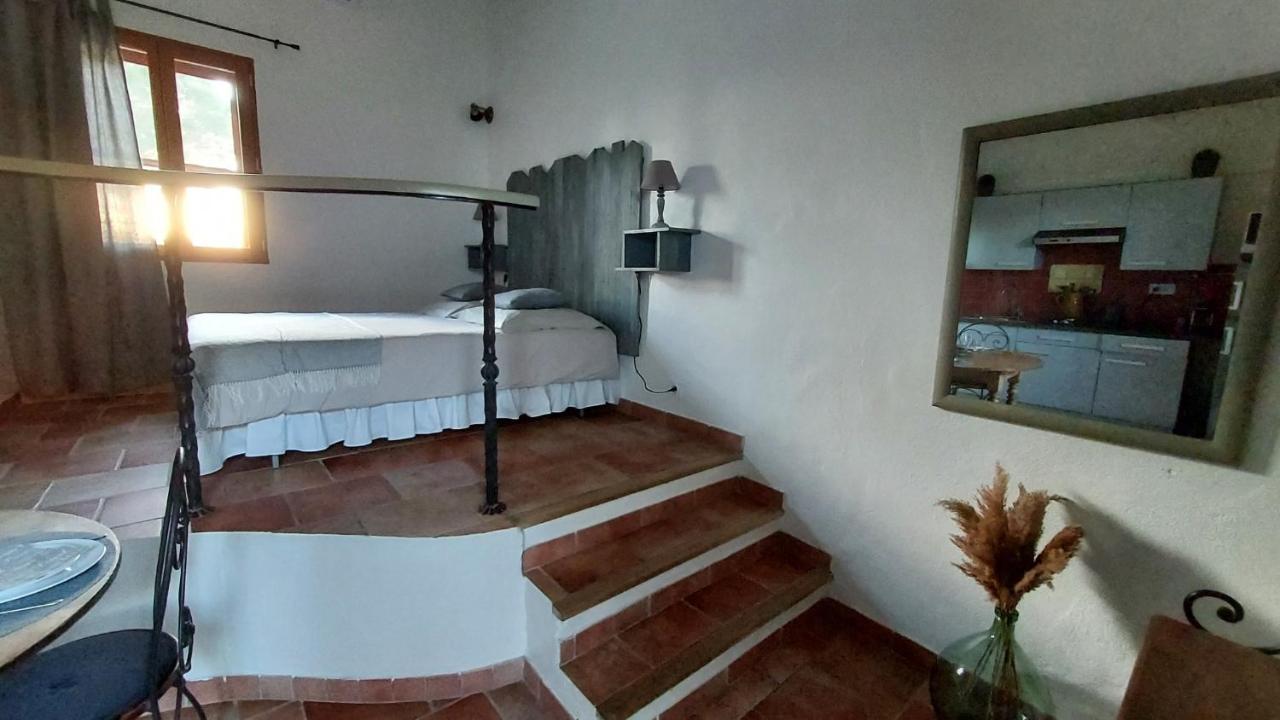Mas De Plisset Appartement Saint-Gilles  Buitenkant foto