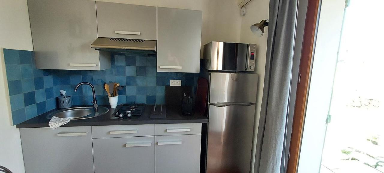 Mas De Plisset Appartement Saint-Gilles  Buitenkant foto