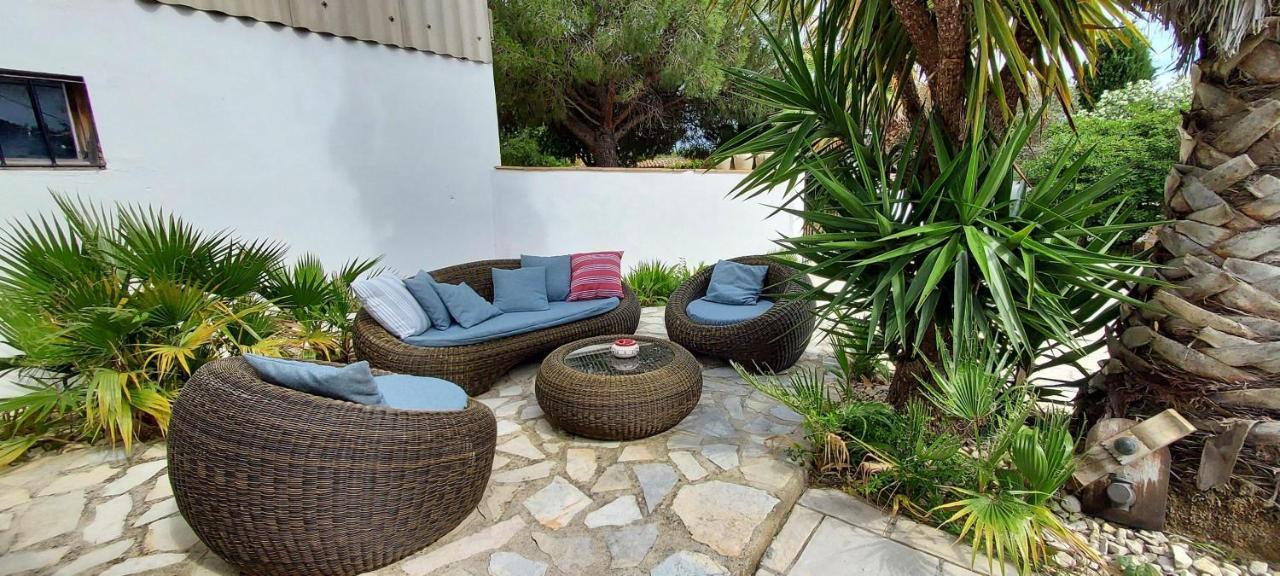 Mas De Plisset Appartement Saint-Gilles  Buitenkant foto
